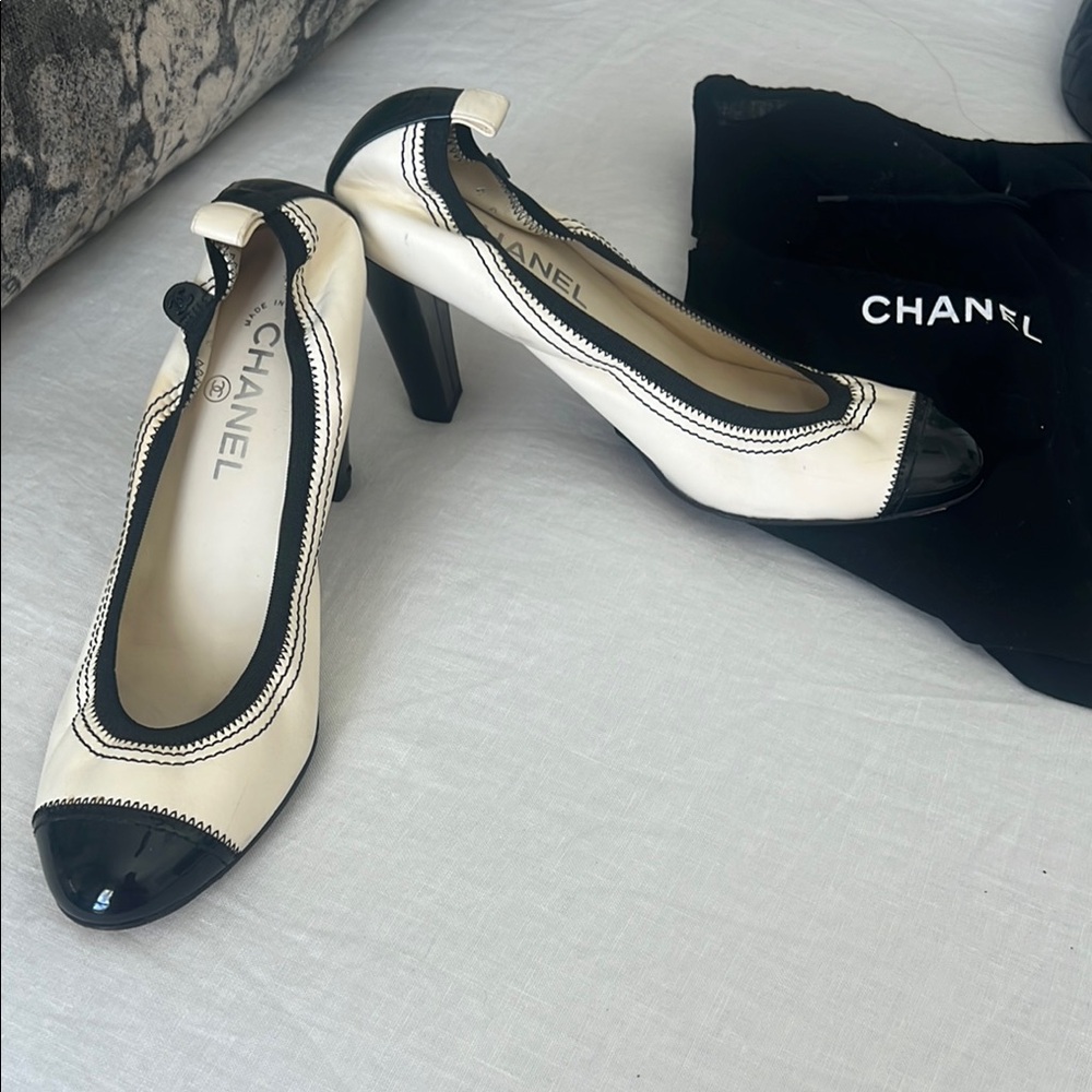 Chanel Black and White Women's Shoes